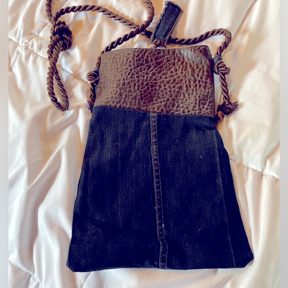 APPLE BOTTOM BRAND  PURSE- long strap!  Jean material with leather!